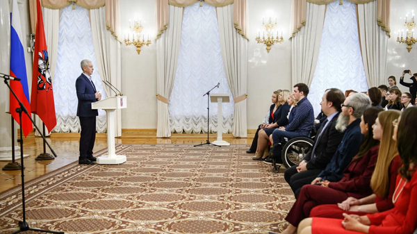 Мэр Москвы наградил активистов волонтерского движения столицы
