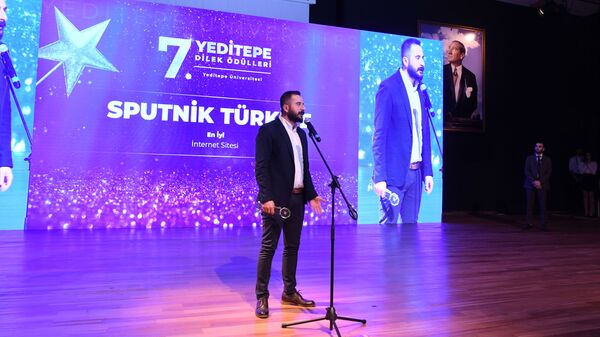 Главный редактор Sputnik Türkiye Махир Бозтепе