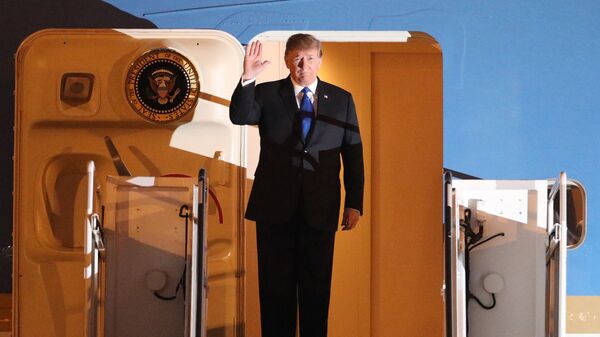Президент США Дональд Трамп прибыл в Ханой. 26 февраля 2019