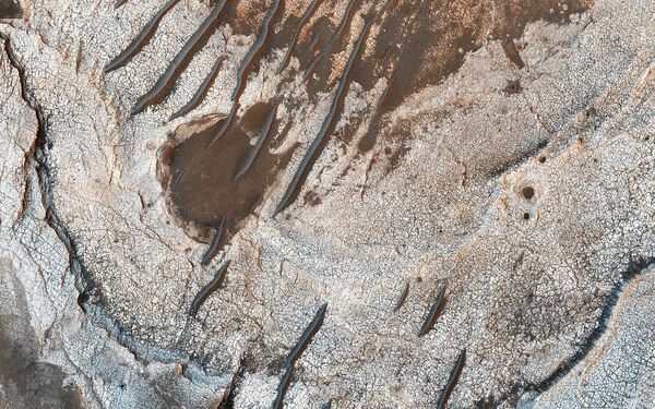 Поверхность Марса снятая камерой HiRISE