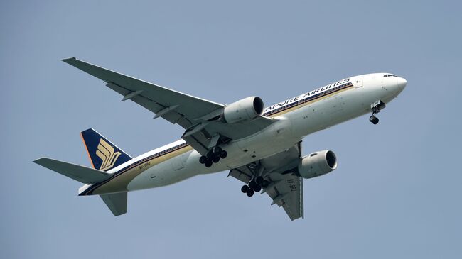 Самолет Boeing-777 авиакомпании Singapore Airlines