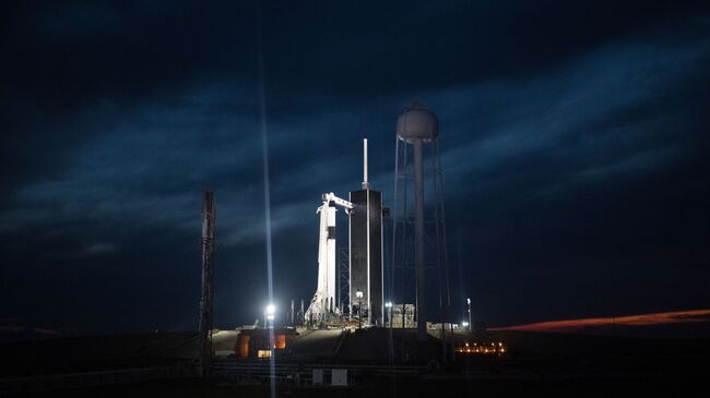  Ракета-носитель Falcon 9 с Crew Dragon, Флорида, США. 1 марта 2019