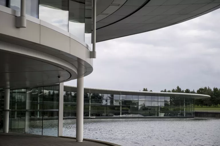 Технологический центр McLaren Технологический центр McLaren