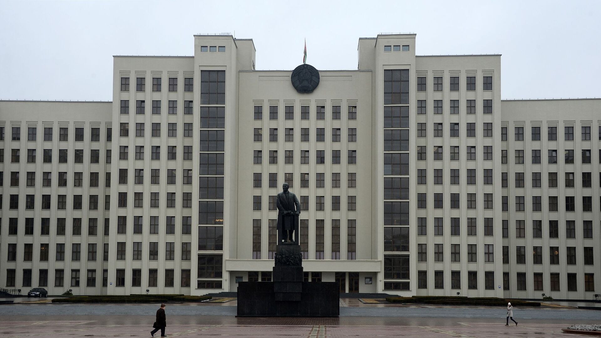 Дом правительства на площади Независимости в Минске - РИА Новости, 1920, 25.01.2023