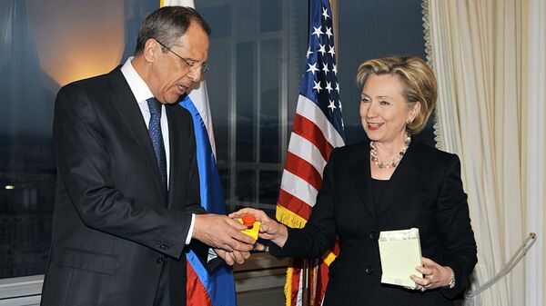 Первая полноформатная встреча глав внешнеполитических ведомств России и США Сергея Лаврова и Хиллари Клинтон в отеле Интерконтиненталь в Женеве 