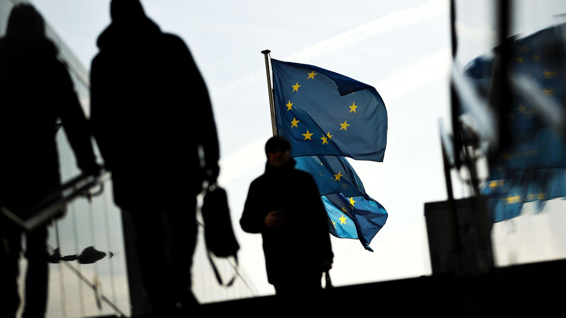 Флаги ЕС в Брюсселе - РИА Новости, 1920, 26.04.2024