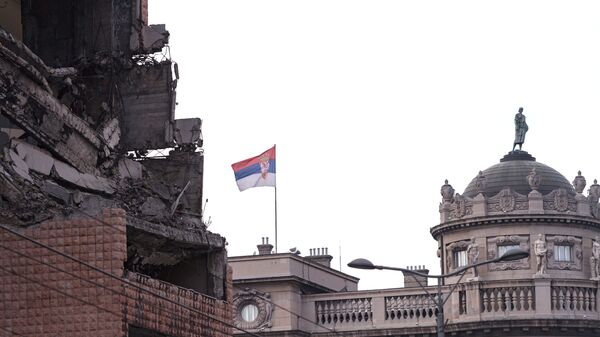 Угол здания Минобороны Югославии после удара НАТО