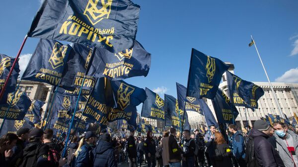 Участники акции протеста против коррупции в оборонной промышленности на Майдане Незалежности в Киеве. 9 марта 2019