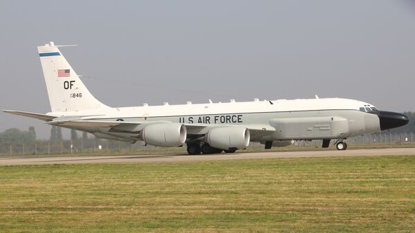Самолет радиоэлектронной разведки ВВС США Boeing RC-135V Rivet Joint с бортовым номером 64-14846 846