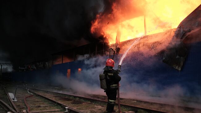 Пожар на складе полиэтилена в Краснодаре. 12 марта 2019