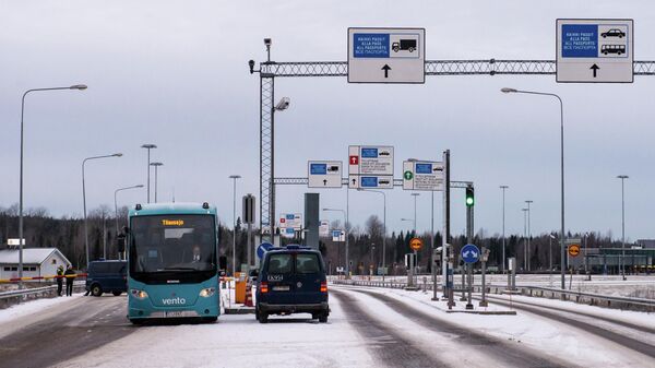 Финский пограничный пункт пропуска автомобилей на границе РФ и Финляндии
