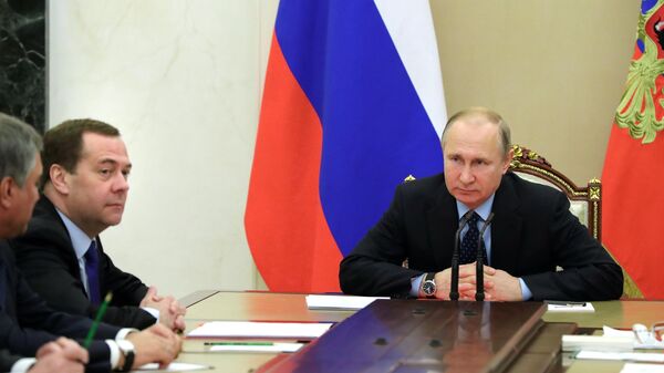 Президент РФ Владимир Путин на совещании с постоянными членами Совета безопасности РФ. 13 марта 2019