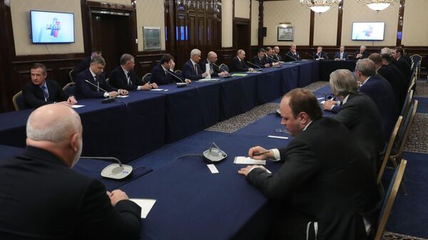 Президент РФ Владимир Путин проводит встречу с членами бюро Российского союза промышленников и предпринимателей