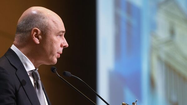Министр финансов РФ Антон Силуанов выступает во время 81-го заседания Экономического совета СНГ в Москве. 15 марта 2019