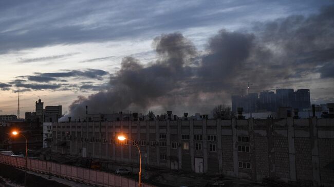 Пожар на складе лакокрасочных материалов на 1-й Магистральной улице в Москве. 10 марта 2019