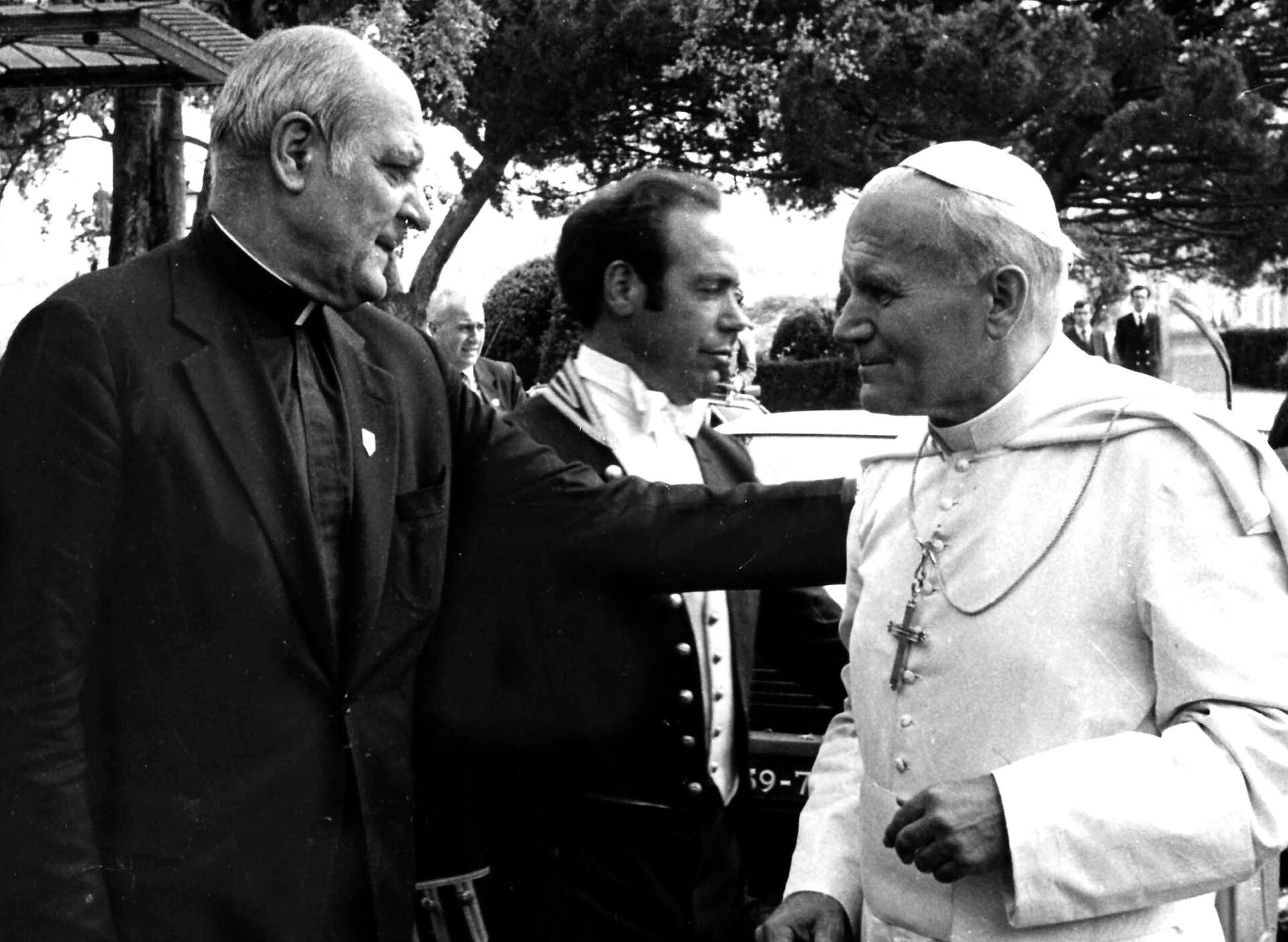 Папа Римский Иоанн Павел II и кардинал Пол Марцинкус  - РИА Новости, 1920, 01.04.2021