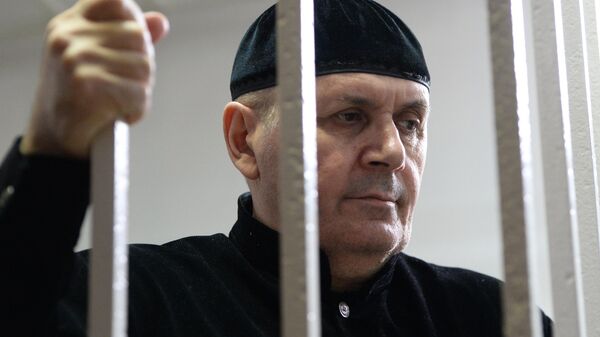 Глава чеченского отделения правозащитного центра Мемориал Оюб Титиев на заседании Шалинского городского суда