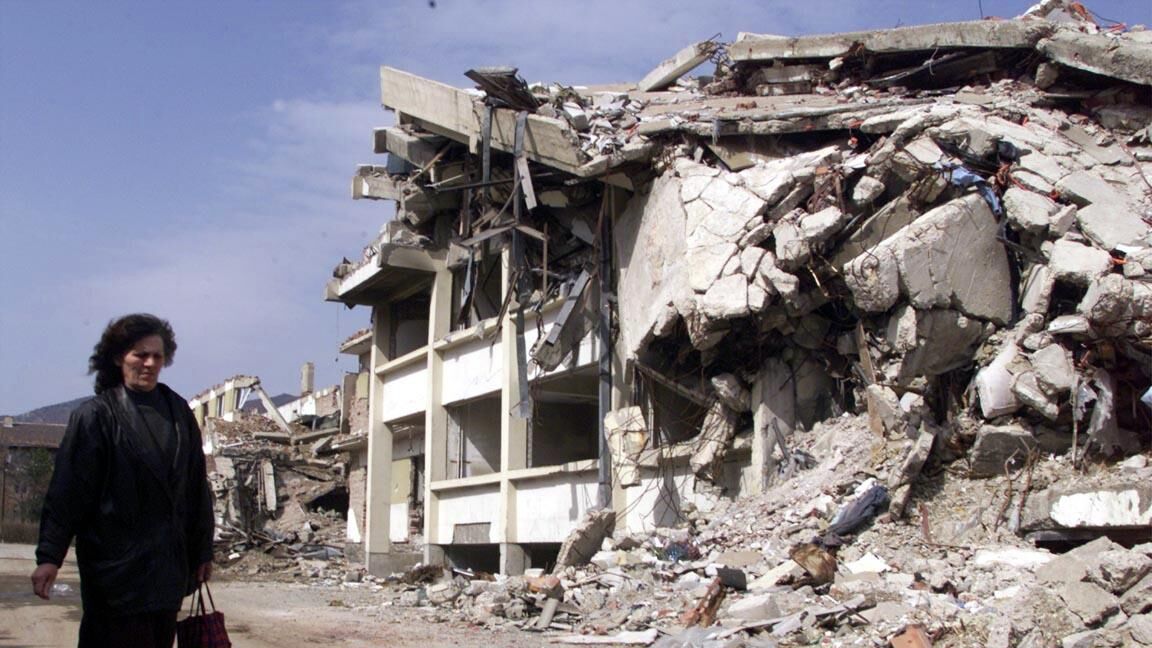 Последствия бомбардировок НАТО в Сербии в 1999 году - РИА Новости, 1920, 24.03.2021
