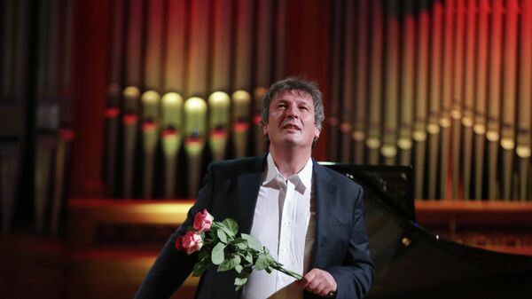 Пианист Борис Березовский на концерте