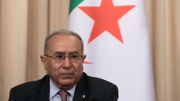 Дипломатический советник президента Алжира, госминистр Раматан Ламамра во время пресс-конференции по итогам встречи в Москве