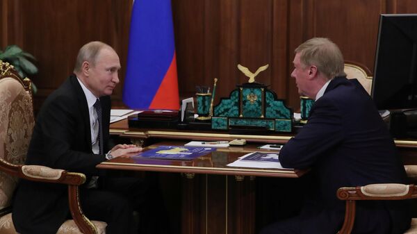 Владимир Путин и Анатолий Чубайс во время встречи