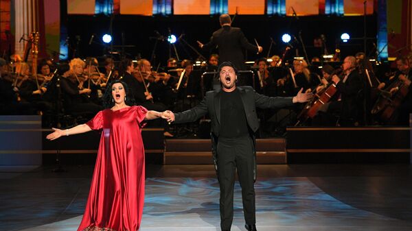 Румынская оперная певица Анджела Георгиу и итальянский тенор Витторио Григоло