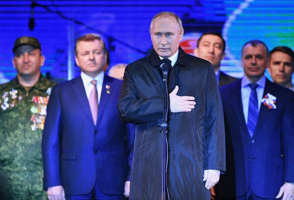 Президент РФ Владимир Путин на концерте в Симферополе по случаю пятилетия воссоединения Крыма с Россией