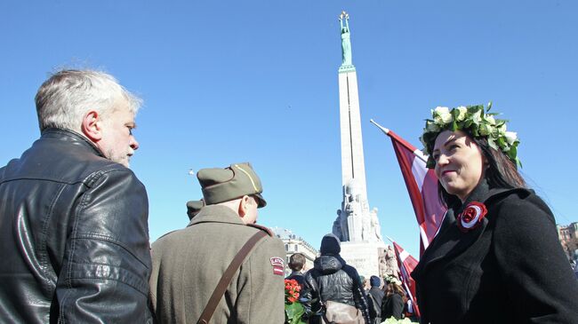 Участники марша ветеранов Ваффен СС и их сторонников в Риге 