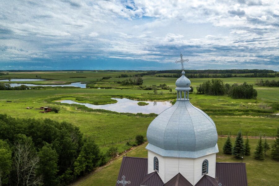Канада, провинция Саскачеван. Прерии и украинская православная церковь