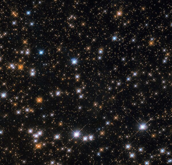 Messier 11 - рассеянное звездное скопление в созвездии Щита