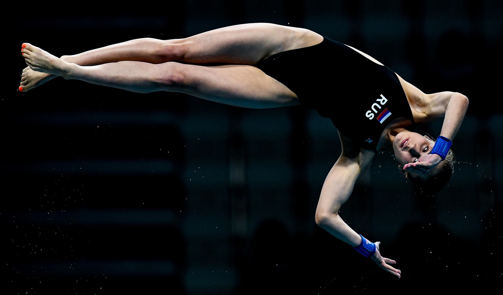 Юлия Тимошинина: биография и успехи в прыжках в воду