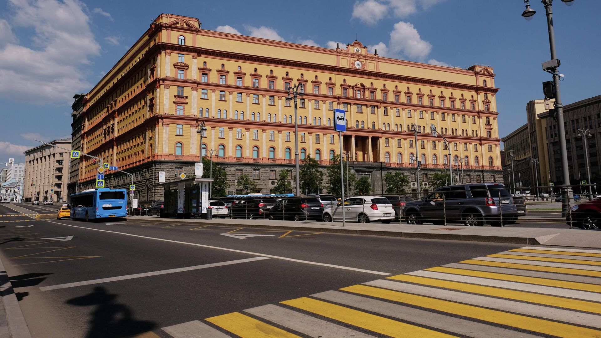 Здание Федеральной службы безопасности (ФСБ) на Лубянской площади в Москве - РИА Новости, 1920, 01.10.2019