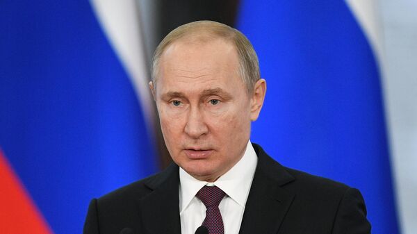 Президент РФ Владимир Путин принял участие в торжественном открытии всероссийской акции Вахта памяти