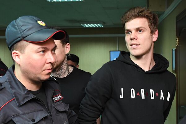 Заседание суда по делу П. Мамаева и А. Кокорина Заседание суда по делу П. Мамаева и А. Кокорина