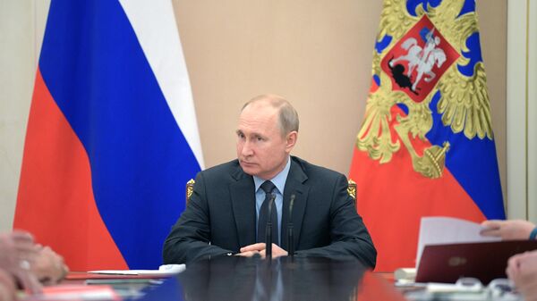 Владимир Путин на совещании с постоянными членами Совета безопасности РФ. 5 апреля 2019