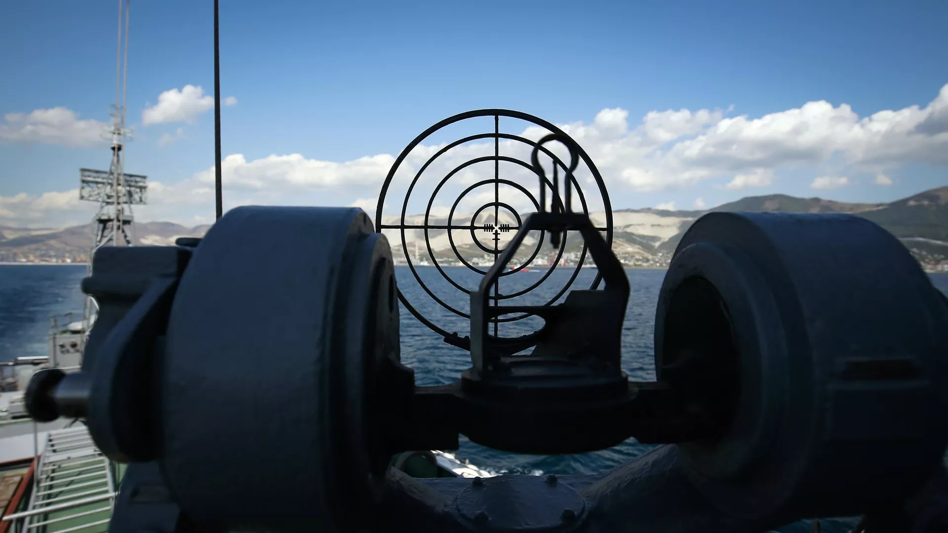 Противолодочный корабль на военно-морской базе Черноморского флота ВМФ России в Новороссийске  - РИА Новости, 1920, 21.06.2020