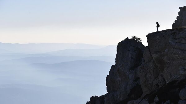Вид на верхнее плато горы Чатыр-Даг в Крыму. Архивное фото