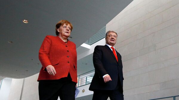 Президент Украины Петр Порошенко и канцлер Германии Ангела Меркель в Берлине. 12 апреля 2019