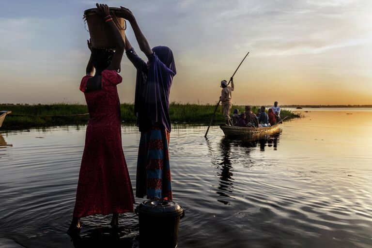 The Lake Chad Crisis фотографа Marco Gualazzini, занявшего первое место в категории ENVIRONMENT - STORIES в фотоконкурсе World Press Photo 2019