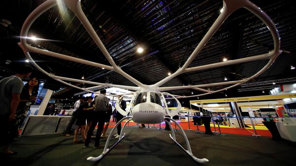 Воздушное такси немецкой компании Volocopter на выставке Rotorcraft Asia в Сингапуре