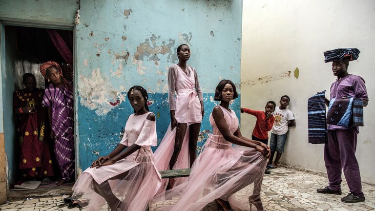 Dakar Fashion фотографа Finbarr O'Reilly, занявшего первое место в категории PORTRAITS - SINGLES в фотоконкурсе World Press Photo 2019