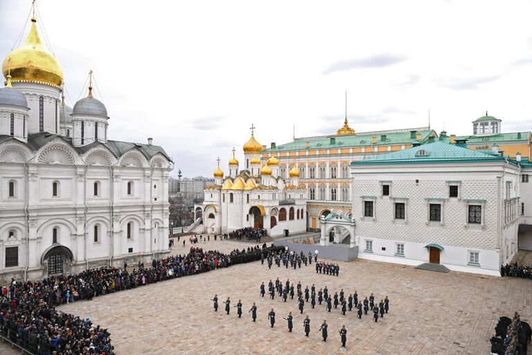 Развод конных и пеших караулов Президентского полка