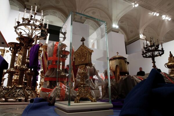 Спасенные реликвии из собора Парижской Богоматери