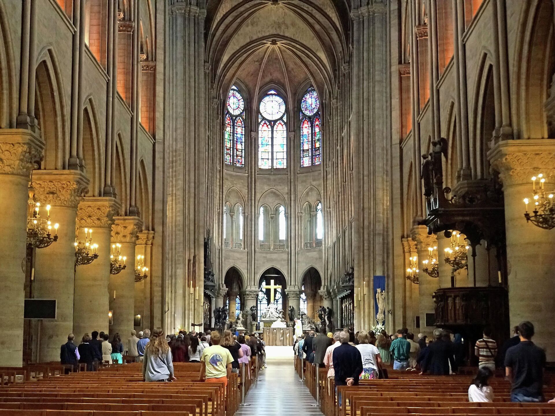 В Париже началась реставрация органа в сгоревшем соборе Нотр-Дам-де-Пари -  РИА Новости, 03.08.2020