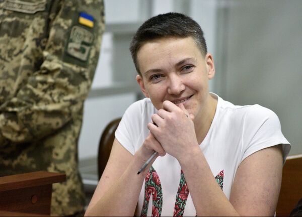 Депутат Верховной рады Украины Надежда Савченко, во время заседания в Шевченковском районном суде города Киев. 22 июня 2018 Депутат Верховной рады Украины Надежда Савченко, во время заседания в Шевченковском районном суде города Киев. 22 июня 2018