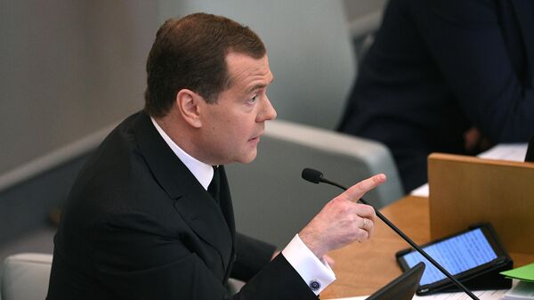 Председатель правительства РФ Дмитрий Медведев после выступления в Государственной Думе РФ. 17 апреля 2019 