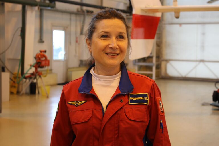 Екатерина Орешникова - первая и пока единственная женщина в России, которая пилотирует санитарный вертолет