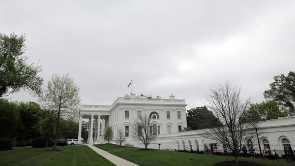 Белый дом в Вашингтоне перед публикацией доклада Роберта Мюллера о вмешательстве России в президентские выборы в США