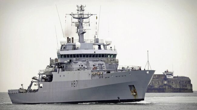 Корабль Королевских ВМС Великобритании HMS Echo (H87)