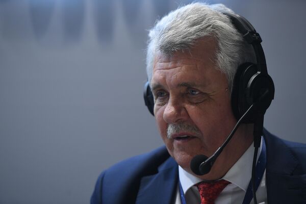 Депутат парламента Словакии Петер Марчек впервые на форуме в Ялте Депутат парламента Словакии Петер Марчек впервые на форуме в Ялте